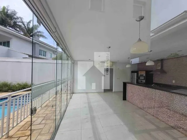 Casa com 510m² 3 quartos e 4 banheiros, à venda, no bairro Portal do Paraíso II em Jundiaí