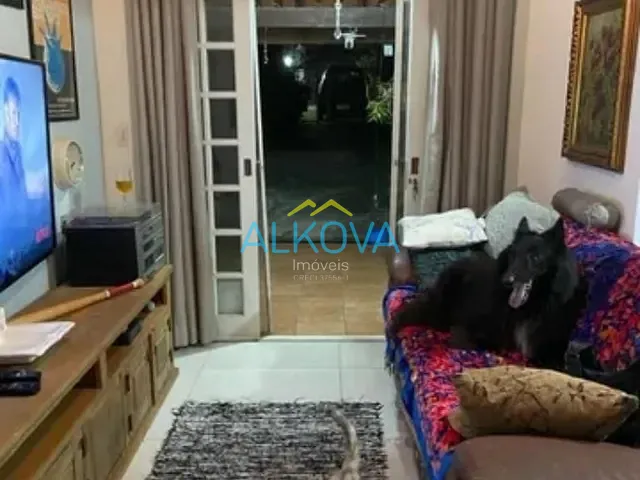 Casa com 348m² 3 quartos e 2 banheiros, à venda, no bairro Urbanova em São José dos Campos