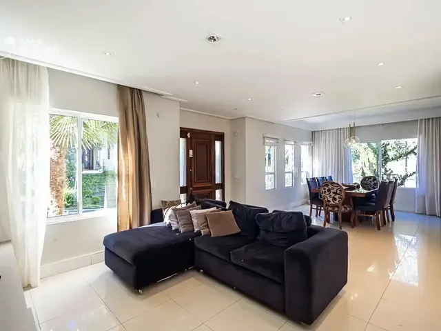Casa com 419m² 3 quartos e 3 banheiros, à venda, no bairro Santa Felicidade em Curitiba