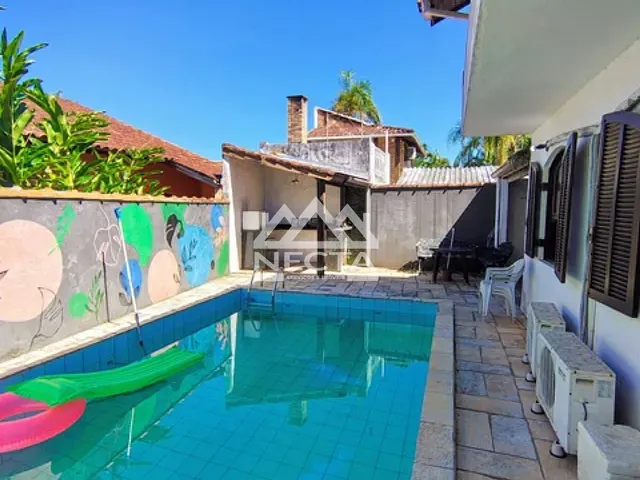 Casa com 300m² 3 quartos e 2 banheiros, à venda, no bairro Portal do Patrimonium em Caraguatatuba
