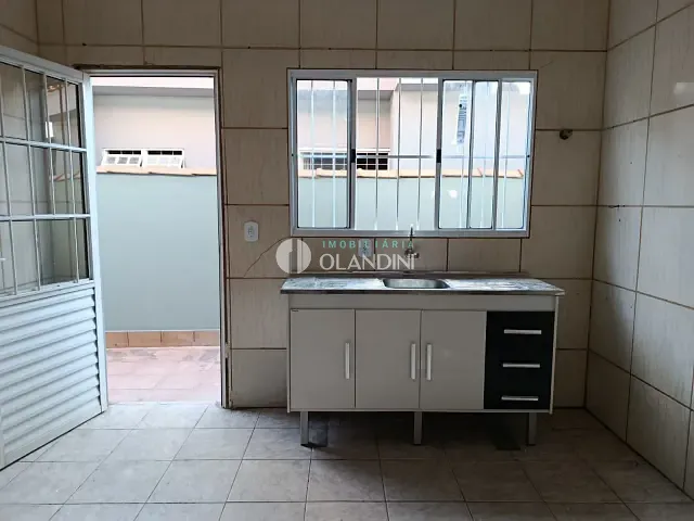 Casa 1 quarto e 1 banheiro, para alugar, no bairro Parque Residencial Carolina em Artur Nogueira
