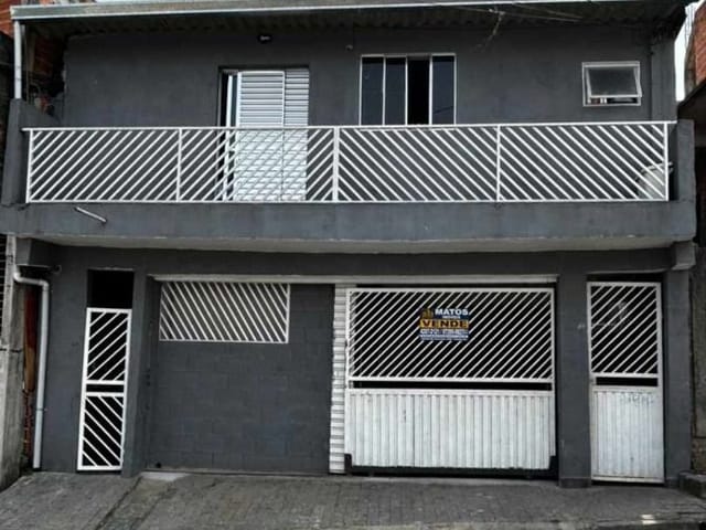 Casa com 200m² 5 quartos e 4 banheiros, à venda, no bairro Vila Cristina em Carapicuíba