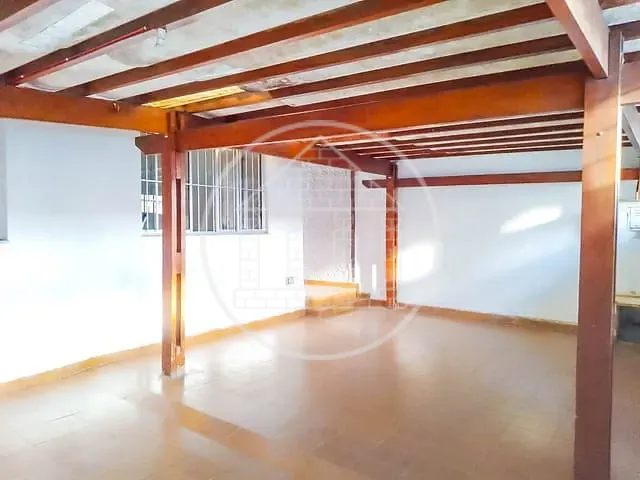 Casa com 140m² 2 quartos e 2 banheiros, à venda ou para alugar, no bairro Recanto dos Sonhos em São Paulo