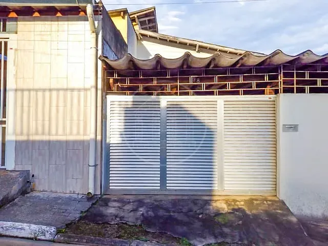 Casa com 140m² 2 quartos e 1 banheiro, à venda ou para alugar, no bairro Recanto dos Sonhos em São Paulo