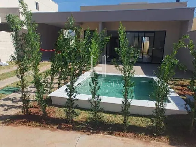 Casa com 288m² 3 quartos e 4 banheiros, à venda, no bairro Residencial Jardins Lyon em Aparecida de Goiânia