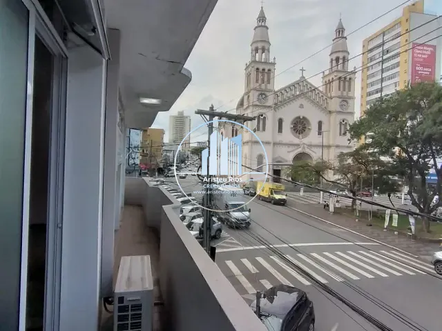 Casa com 120m², para alugar, no bairro Centro em Pouso Alegre
