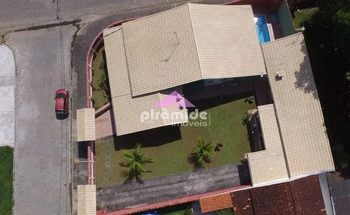 Casa, 4 quartos, 295 m² - Foto 4