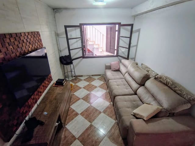 Casa com 150m² 2 quartos e 4 banheiros, à venda, no bairro Jardim da Gloria em Cotia