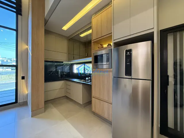 Casa com 200m² 3 quartos e 3 banheiros, à venda, no bairro Loteamento Park Gran Reserve em Indaiatuba