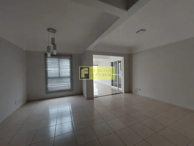 Casa com 116m² 4 quartos e 3 banheiros, para alugar, no bairro Green Valley Edge City em São José do Rio Preto