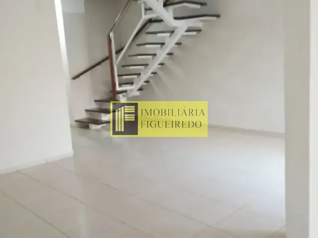 Casa com 116m² 4 quartos e 3 banheiros, para alugar, no bairro Green Valley Edge City em São José do Rio Preto