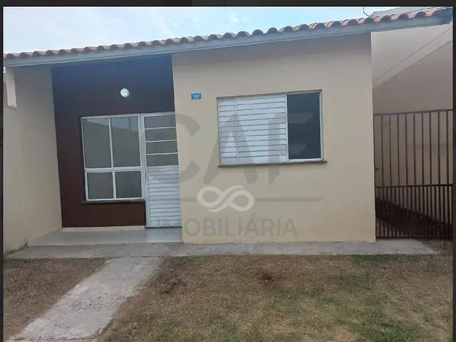 Casa 2 quartos e 1 banheiro, para alugar, no bairro Residencial Van Den Broek em Holambra