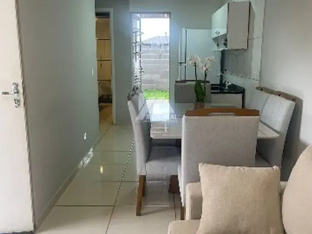 Casa 2 quartos e 1 banheiro, à venda, no bairro Cará-Cará em Rua Expedicionário Guilherme Scheidt