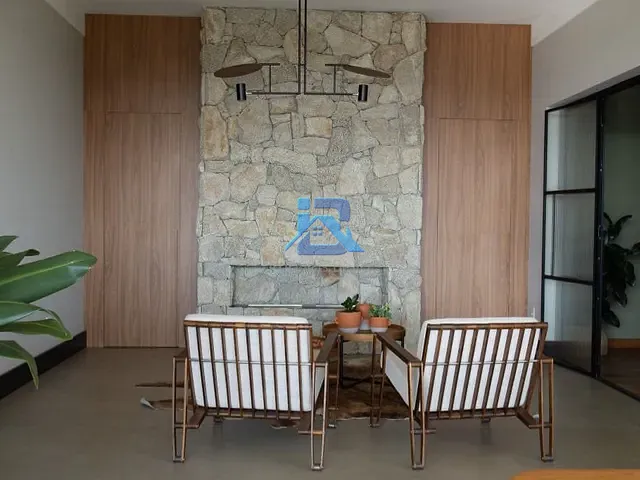 Casa com 1700m² 3 quartos e 5 banheiros, à venda, no bairro Residencial Terras Nobres em Itatiba