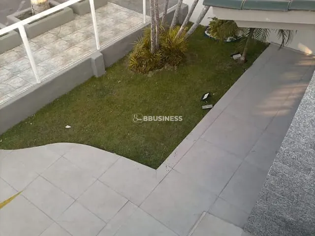 Casa 5 quartos e 2 banheiros, à venda, no bairro Centro em Torres