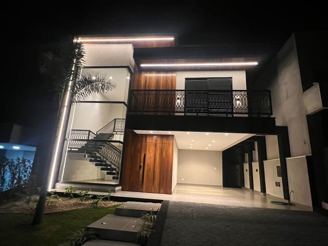 Foto do Casa - Sobrado com 4 Suítes sendo 1 suíte no piso térreo - Gourmet e  Piscina no Tauá Araçari | Imobiliária GEUM