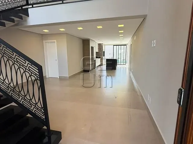 Casa com 256m² 4 quartos e 6 banheiros, à venda, no bairro Taua Araçari  em Londrina
