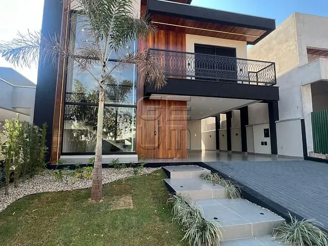 Casa com 256m² 4 quartos e 6 banheiros, à venda, no bairro Taua Araçari  em Londrina