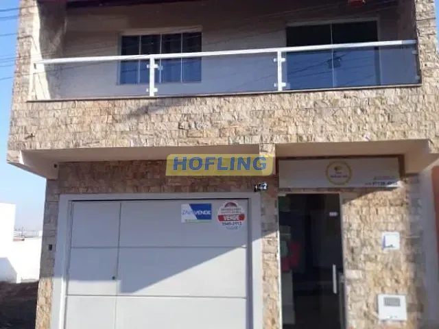 Casa com 150m² 3 quartos e 2 banheiros, à venda, no bairro Santa Catarina em Santa Gertrudes