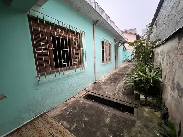 Casa com 272m² 3 quartos e 1 banheiro, à venda, no bairro Vila Guarani em Mauá