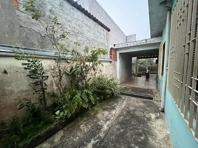 Casa com 272m² 3 quartos e 1 banheiro, à venda, no bairro Vila Guarani em Mauá