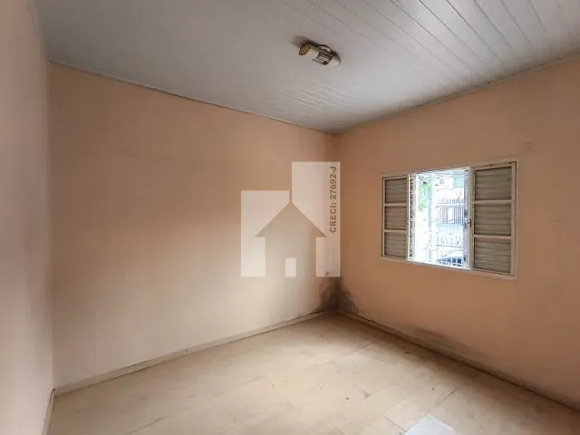 Casa com 369m² 2 quartos e 1 banheiro, à venda, no bairro Anhangabaú em Jundiaí