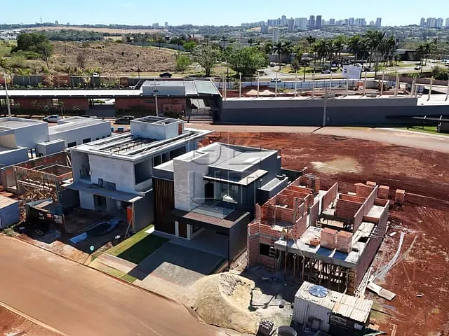 Casa com 360m² 4 quartos e 4 banheiros, à venda, no bairro Sunset Dream Residence em Londrina