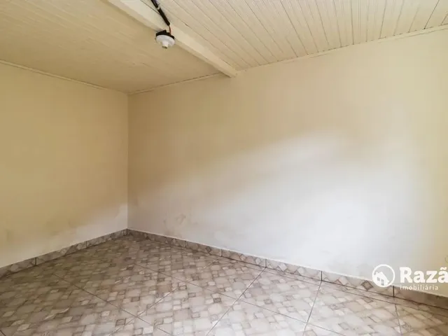 Casa 1 quarto e 1 banheiro, para alugar, no bairro Vista Alegre em Curitiba