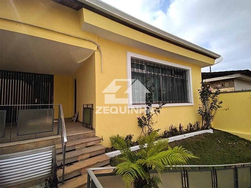 Casa para alugar com 3 quartos, 167m² - Foto 2