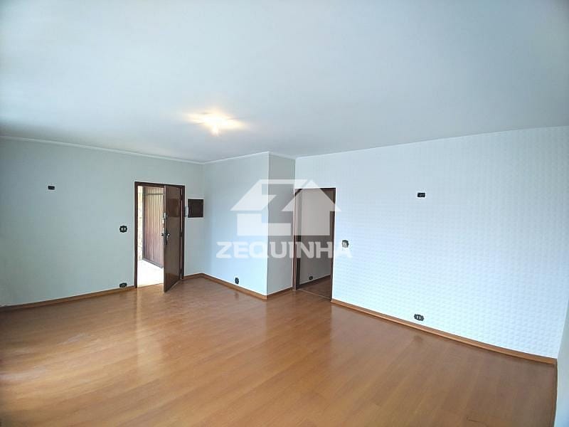 Casa para alugar com 3 quartos, 167m² - Foto 4