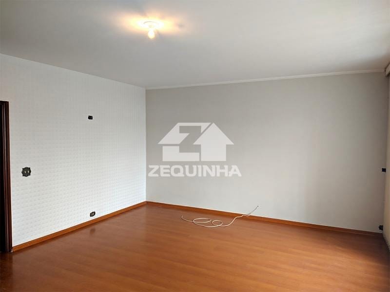 Casa para alugar com 3 quartos, 167m² - Foto 7