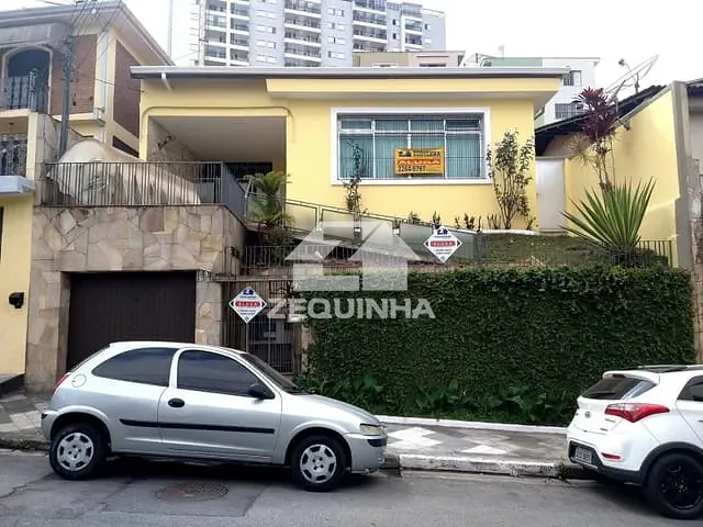 Casa com 267m² 3 quartos e 2 banheiros, para alugar, no bairro Vila Campesina em Osasco