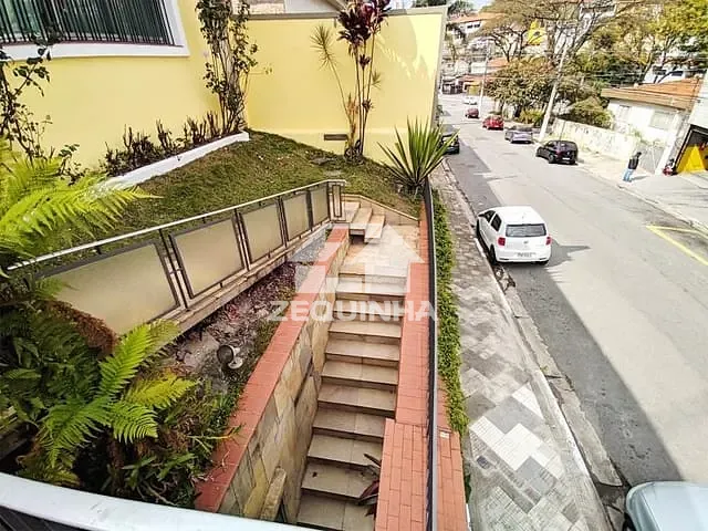 Casa com 267m² 3 quartos e 2 banheiros, para alugar, no bairro Vila Campesina em Osasco