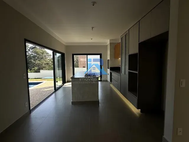 Casa com 559m² 3 quartos e 4 banheiros, à venda, no bairro Santa Cruz em Itatiba