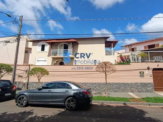Casa com 291m² 3 quartos e 4 banheiros, à venda, no bairro Kennedy em Londrina
