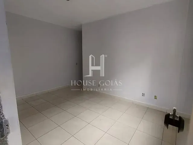 Casa com 180m² 2 quartos e 2 banheiros, à venda, no bairro Setor Aeroporto Sul em Aparecida de Goiânia