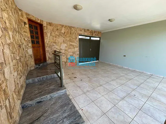 Casa com 336m² 3 quartos e 2 banheiros, à venda, no bairro Jardim Planalto em Guaxupé