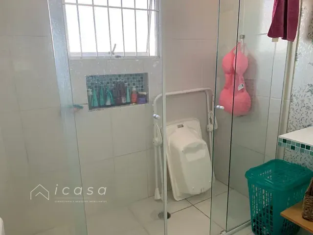 Casa com 300m² 5 quartos e 2 banheiros, à venda, no bairro Jardim São José em Caçapava