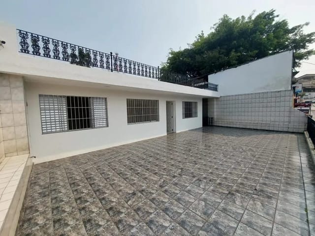 Casa com 252m² 6 quartos e 6 banheiros, à venda, no bairro Vila Dalva em São Paulo