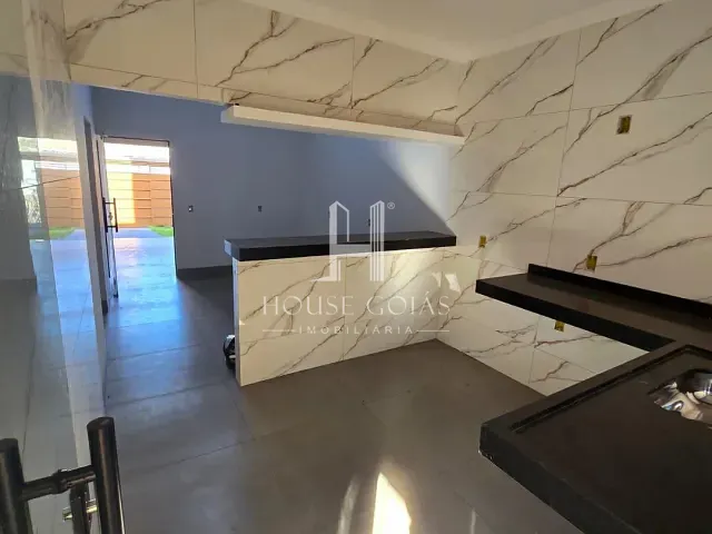 Casa com 180m² 2 quartos e 2 banheiros, à venda, no bairro Vila Mariana em Aparecida de Goiânia