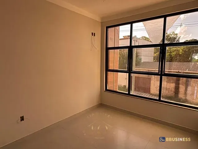 Casa 3 quartos e 3 banheiros, à venda, no bairro Cidade Nova em Santana do Paraíso