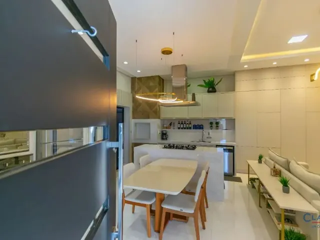Casa 3 quartos e 2 banheiros, à venda, no bairro JARDIM DAS AMERICAS em Campo Largo