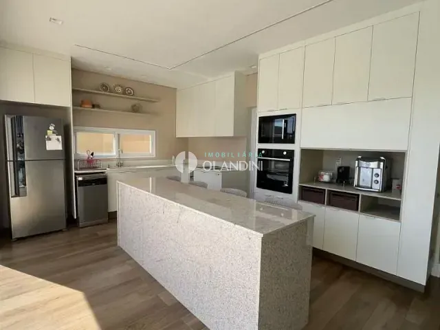 Casa com 518m² 3 quartos e 2 banheiros, à venda, no bairro Portal dos Manacás em Artur Nogueira