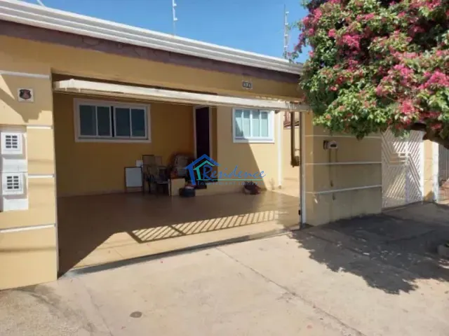 Casa 5 quartos e 4 banheiros, à venda, no bairro Vila Maria Helena em Indaiatuba