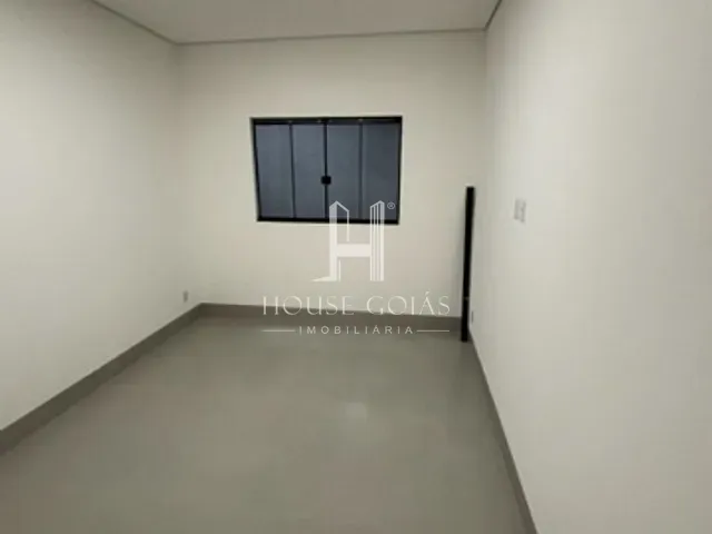 Casa com 180m² 2 quartos e 1 banheiro, à venda, no bairro Jardim Alto Paraíso em Aparecida de Goiânia