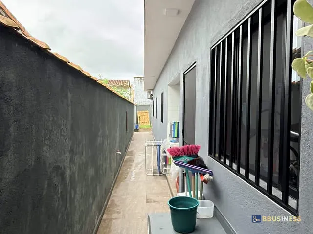 Casa 3 quartos e 2 banheiros, à venda, no bairro Rio da Praia em Bertioga
