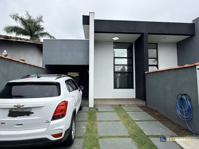 Casa 3 quartos e 2 banheiros, à venda, no bairro Rio da Praia em Bertioga