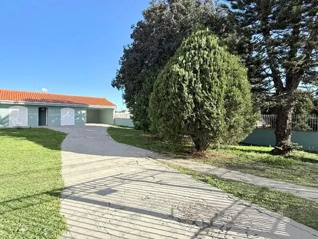 Casa com 520m² 4 quartos e 3 banheiros, à venda, no bairro Santa Felicidade em Curitiba