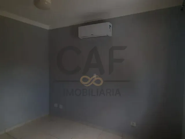 Casa 3 quartos e 2 banheiros, à venda, no bairro Condomínio Vila das Tulipas em Holambra