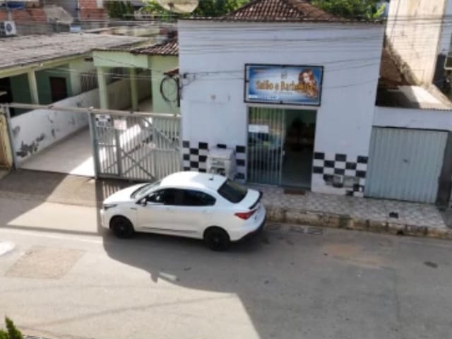 Casa 7 quartos e 2 banheiros, à venda, no bairro Centro em Santana do Paraíso